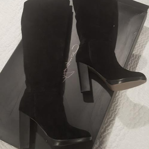 NWOT Report Signature Stacked Suede Boot Size 6 - Picture 10 of 11